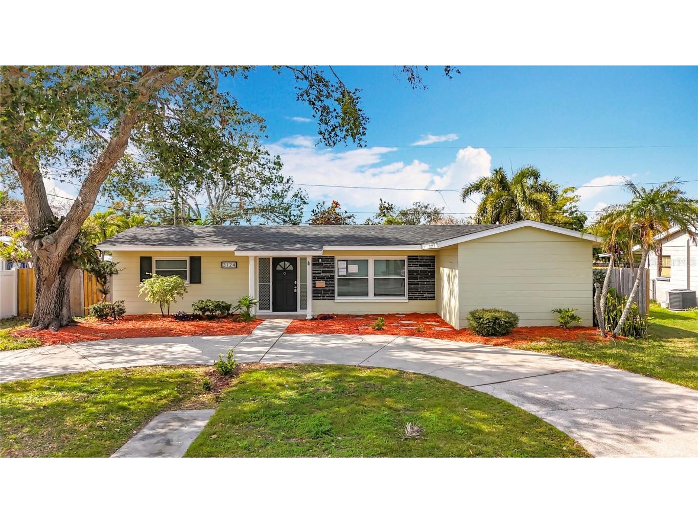 3124 61st Lane N Saint Petersburg FL 33710 TB8347770 image1