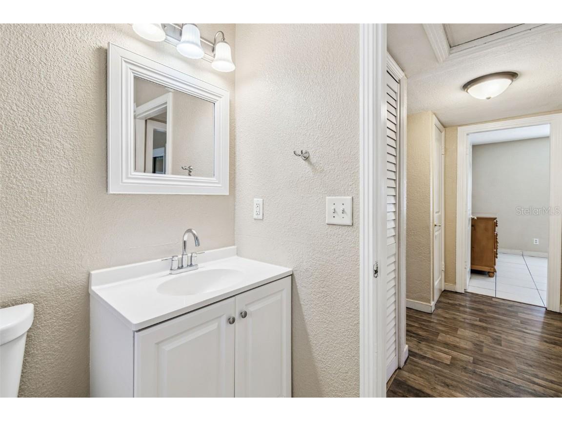 3125 31st Avenue N Saint Petersburg FL 33713 TB8449792 image16