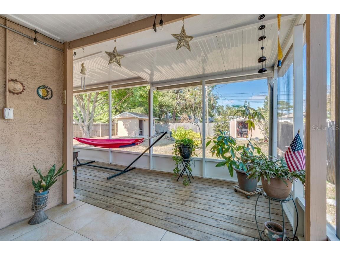 3125 31st Avenue N Saint Petersburg FL 33713 TB8449792 image20