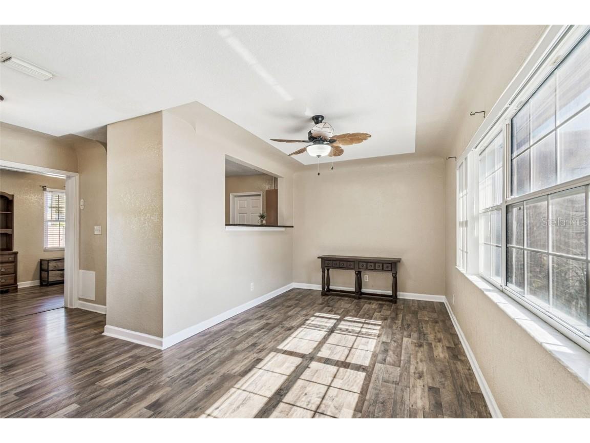 3125 31st Avenue N Saint Petersburg FL 33713 TB8449792 image5