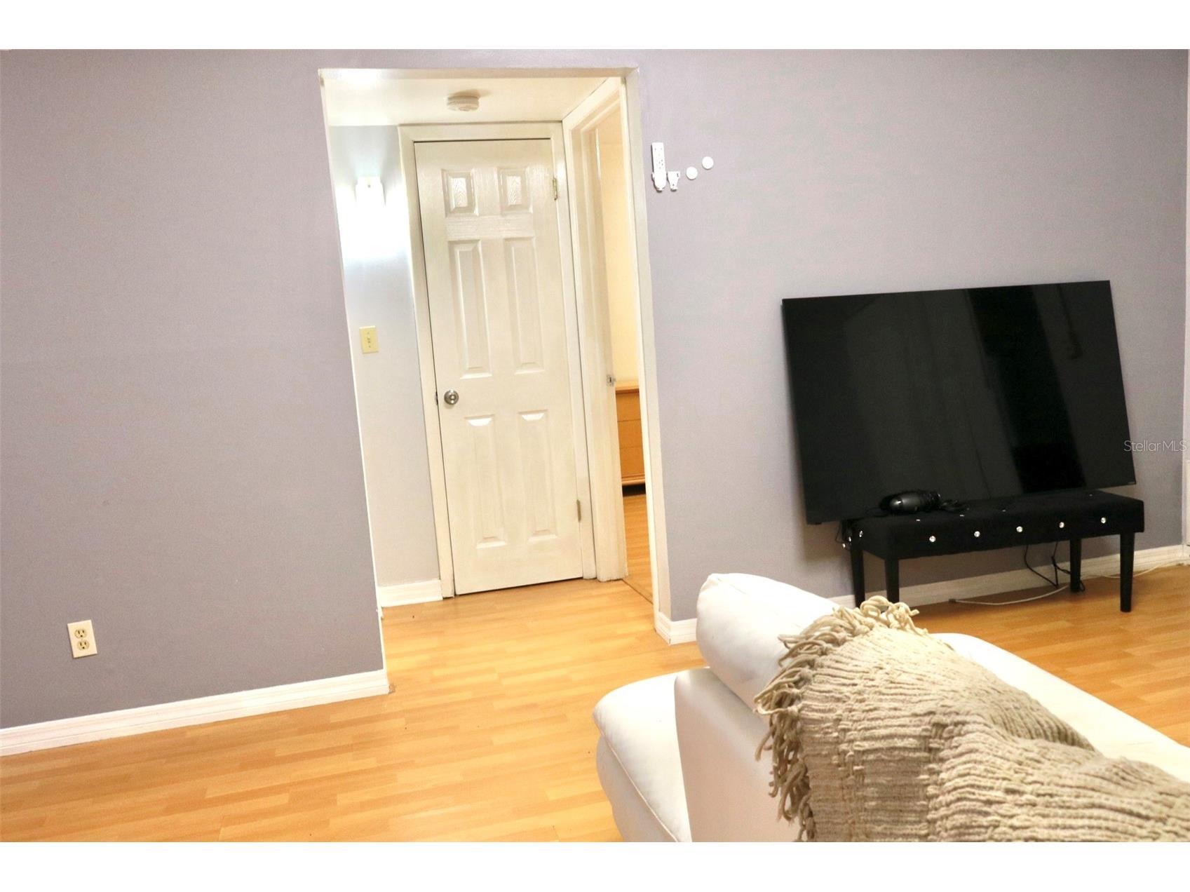 3125 36th Street N #103 Saint Petersburg FL 33713 TB8474118 image9