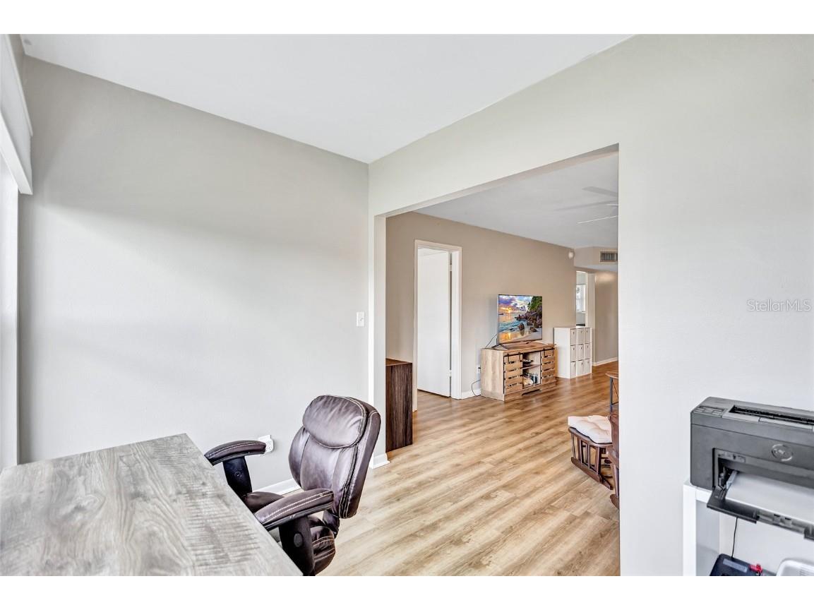 3125 36th Street N #208 Saint Petersburg FL 33713 TB8421568 image12