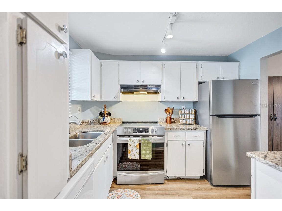 3125 36th Street N #208 Saint Petersburg FL 33713 TB8421568 image5