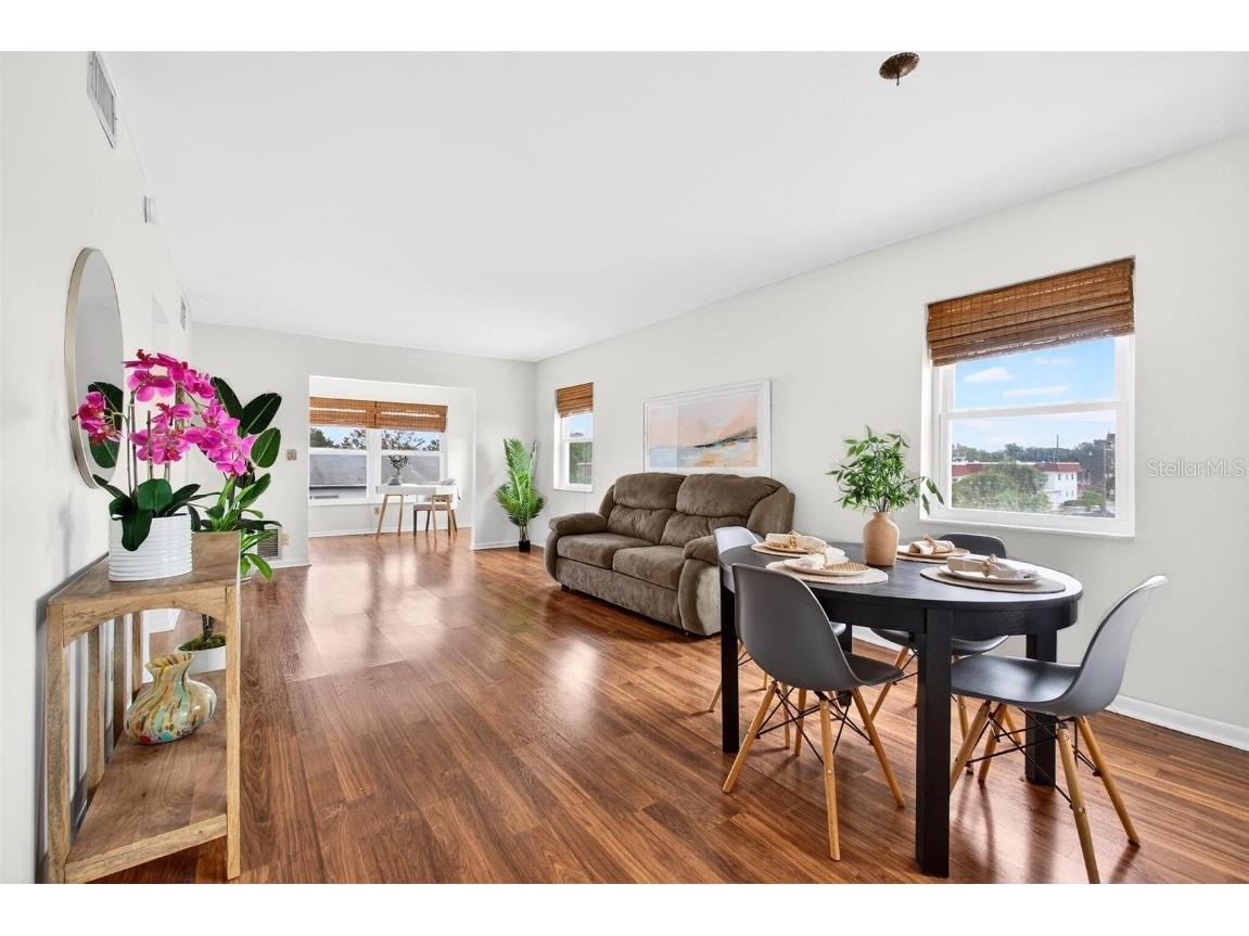 3125 36th Street N #303 Saint Petersburg FL 33713 TB8455870 image4