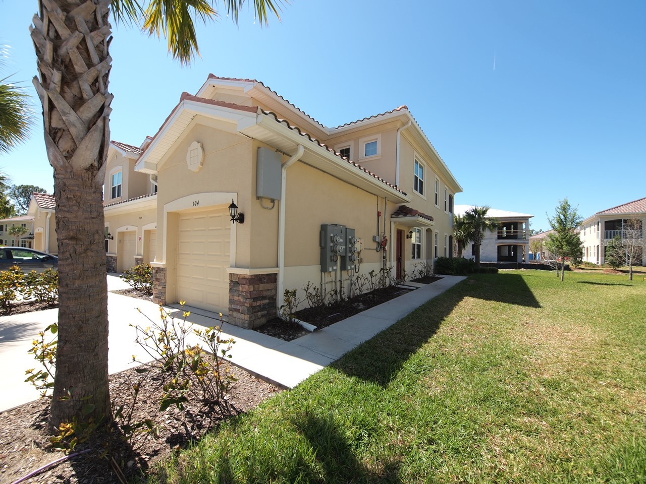 3125 Oriole Drive #104 Sarasota FL 34243 A4694110 image1