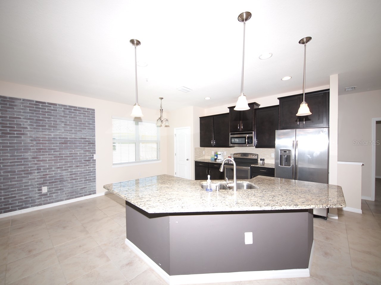 3125 Oriole Drive #104 Sarasota FL 34243 A4694110 image5