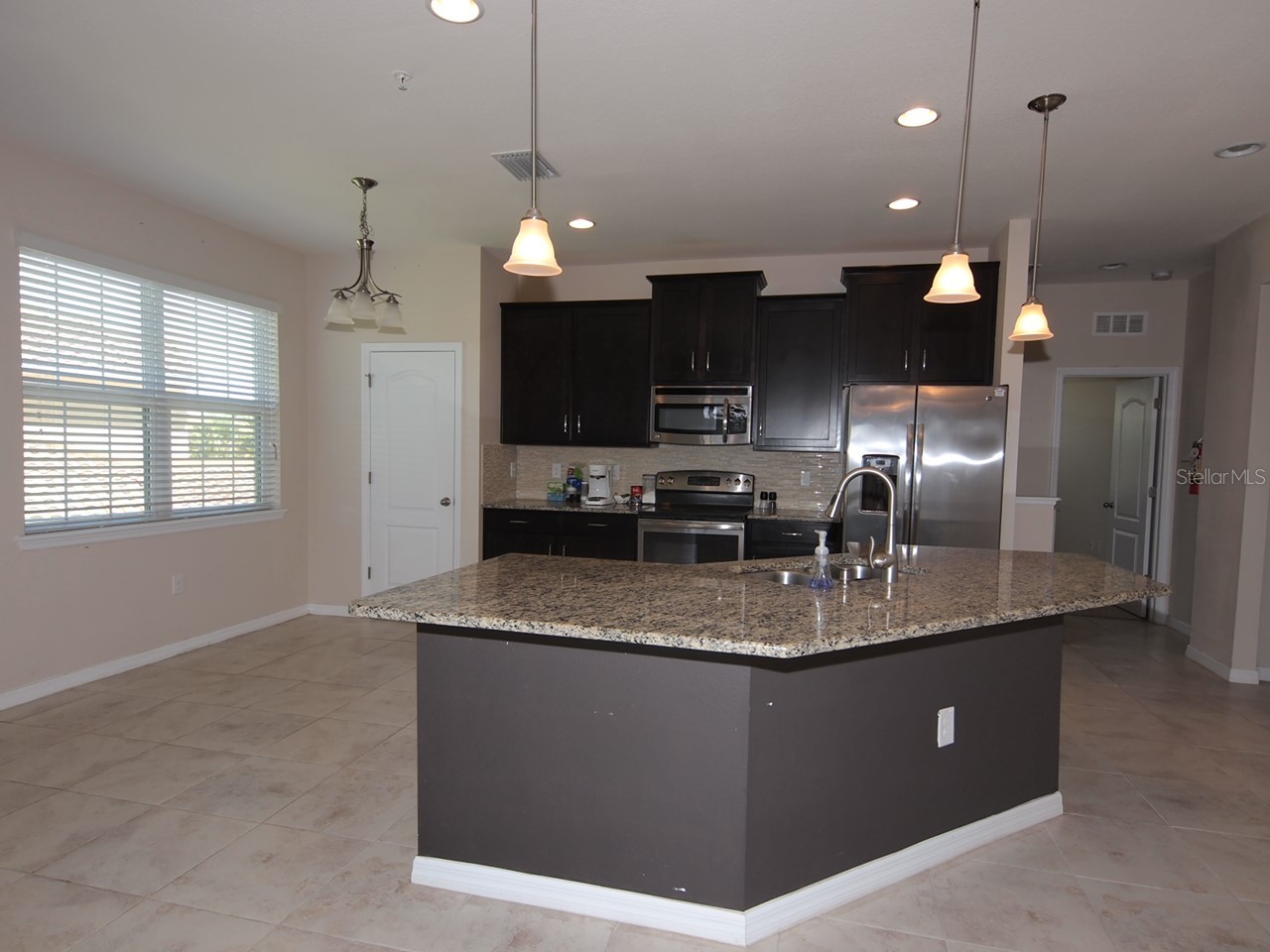 3125 Oriole Drive #104 Sarasota FL 34243 A4694110 image9
