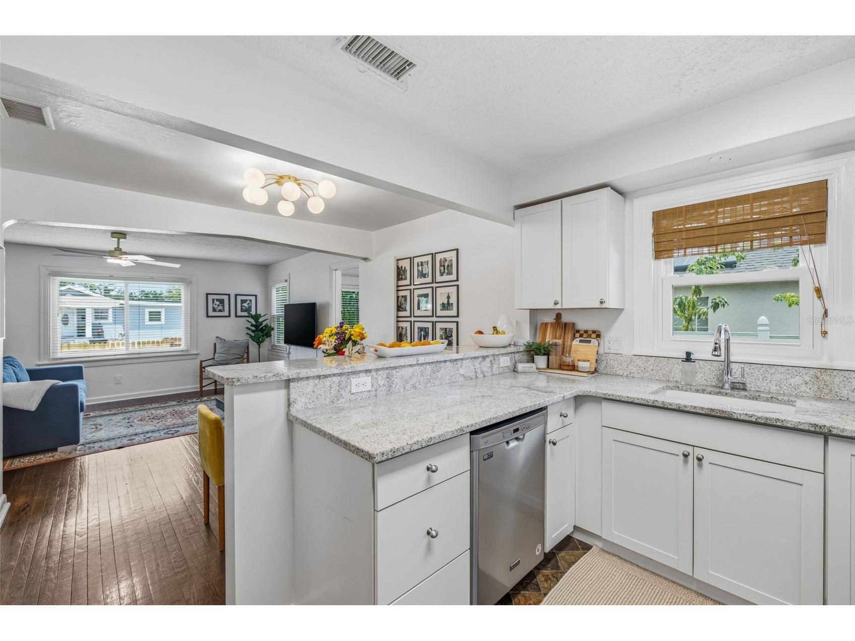 3125 Queen Street N Saint Petersburg FL 33713 TB8495237 image10