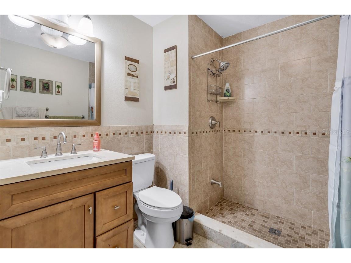 3125 W Henry Avenue Tampa FL 33614 TB8438592 image21