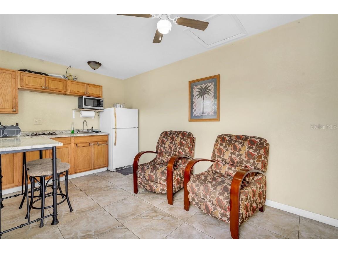 3125 W Henry Avenue Tampa FL 33614 TB8438592 image34