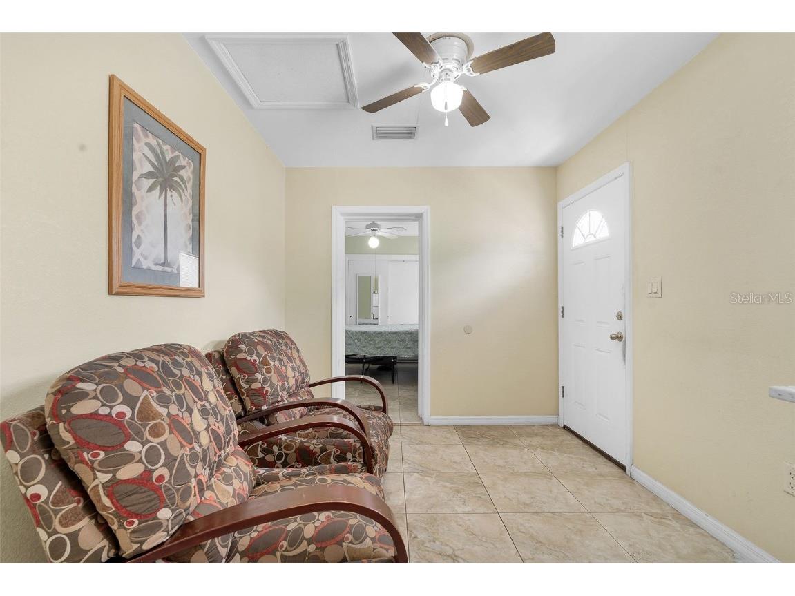 3125 W Henry Avenue Tampa FL 33614 TB8438592 image35