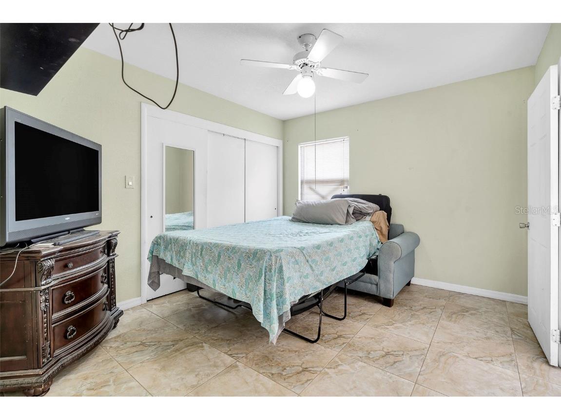 3125 W Henry Avenue Tampa FL 33614 TB8438592 image36