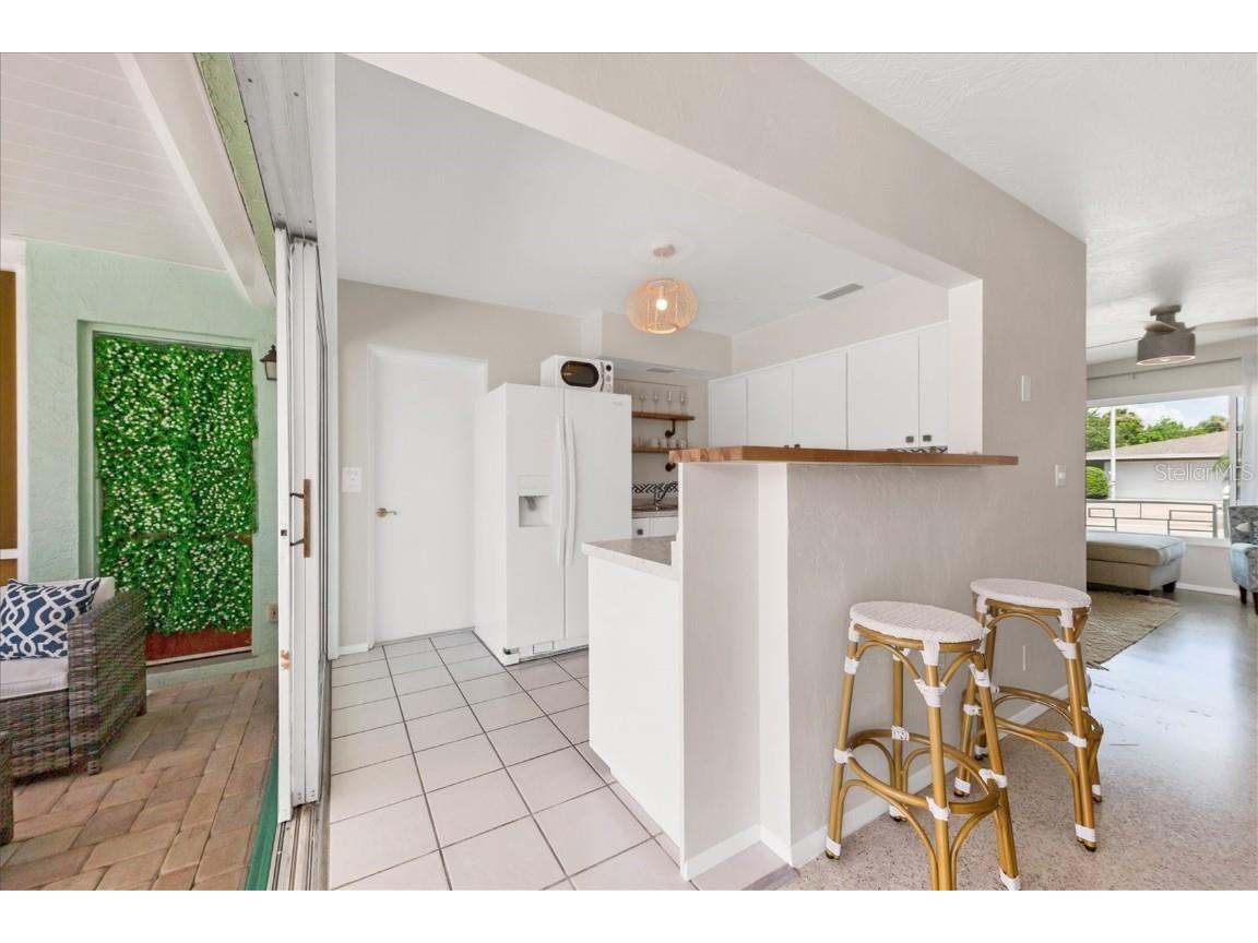 3126 Bougainvillea Street Sarasota FL 34239 A4598606 image10