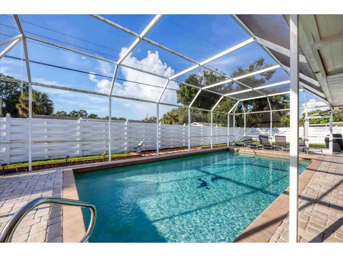 3126 Bougainvillea Street Sarasota FL 34239 A4598606 image22