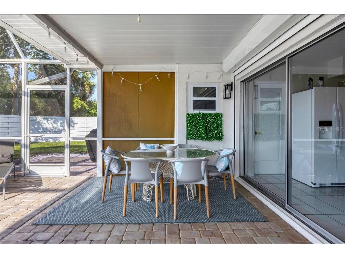 3126 Bougainvillea Street Sarasota FL 34239 A4598606 image24