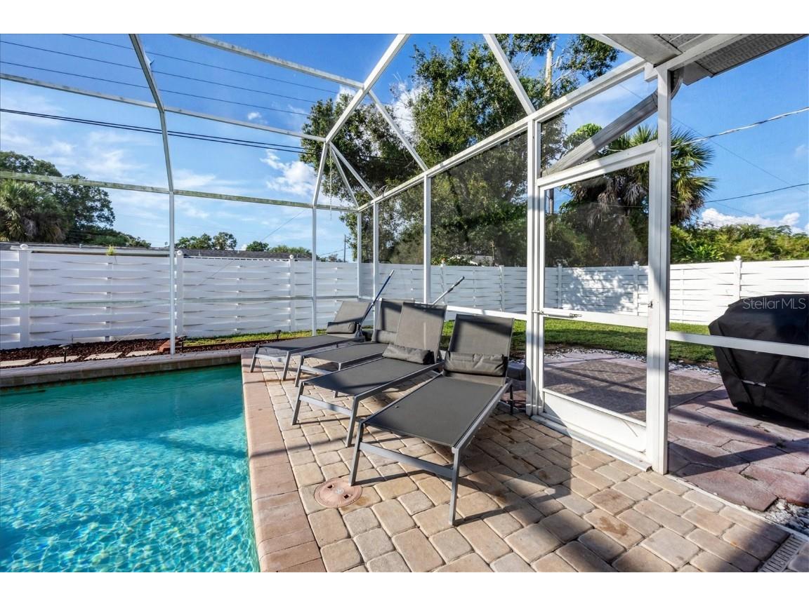3126 Bougainvillea Street Sarasota FL 34239 A4598606 image26