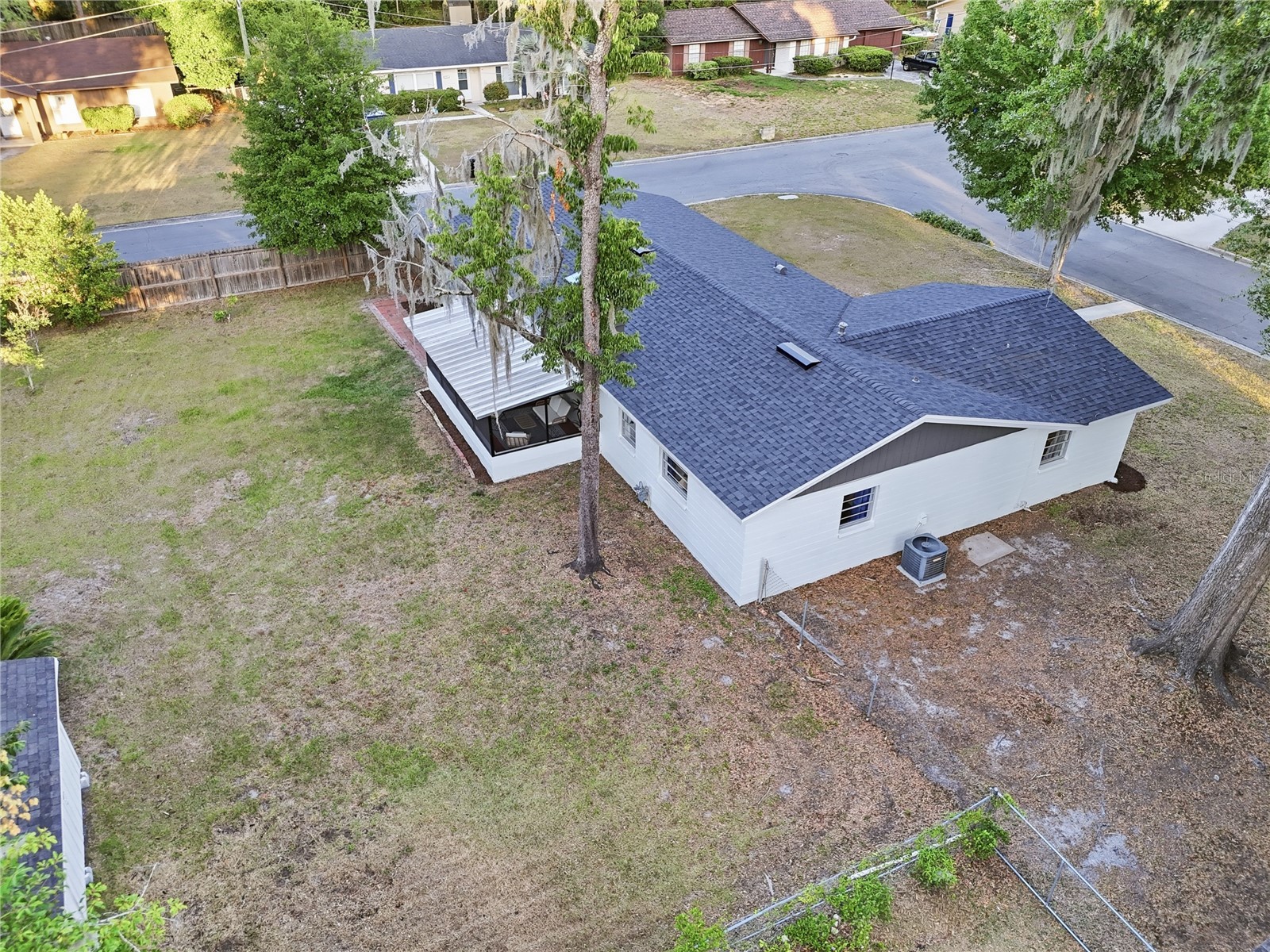 3126 NW 46th Place Gainesville FL 32605 GC540198 image29