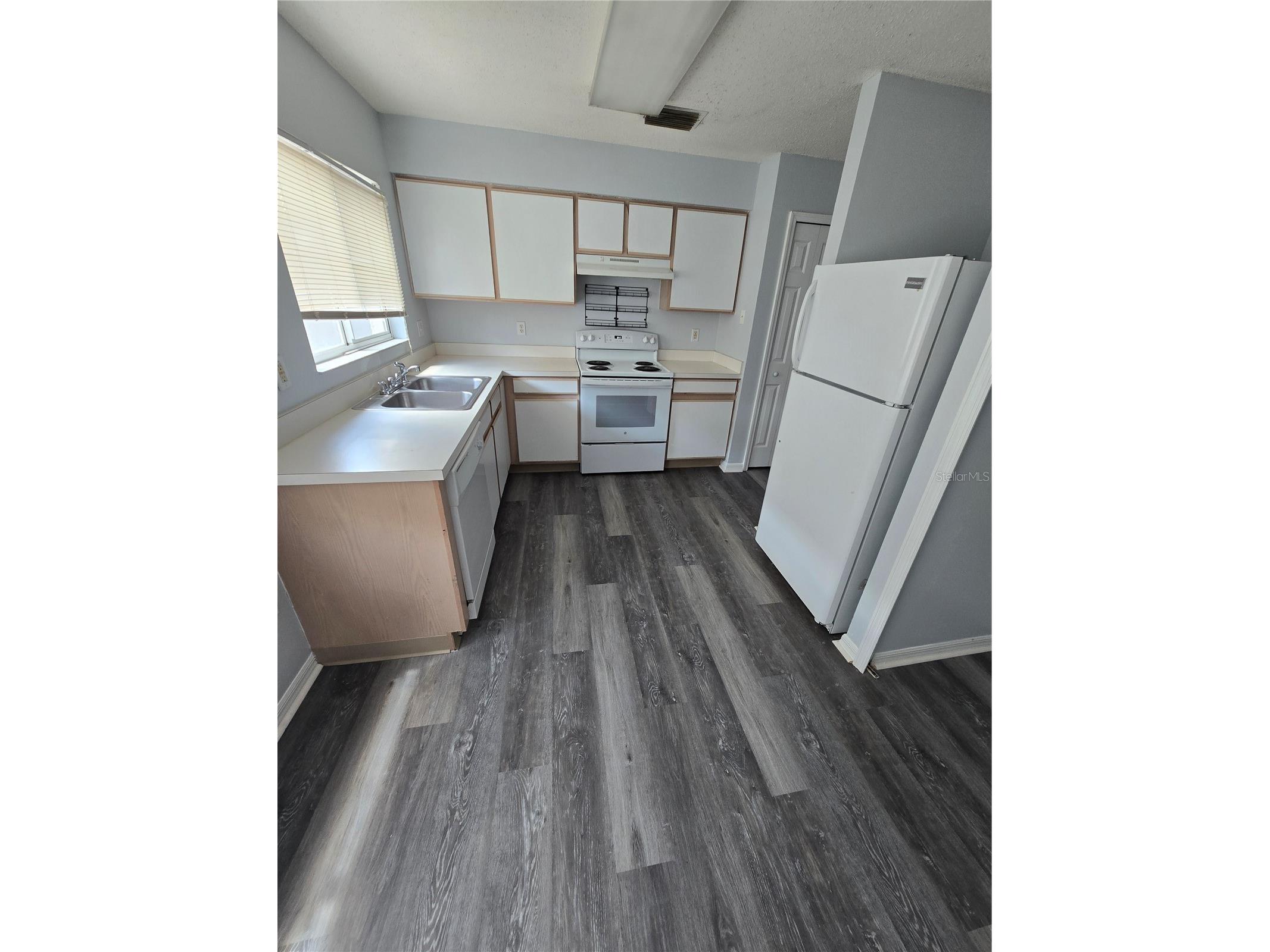 3126 Pine Top Drive Valrico FL 33594 TB8503519 image8
