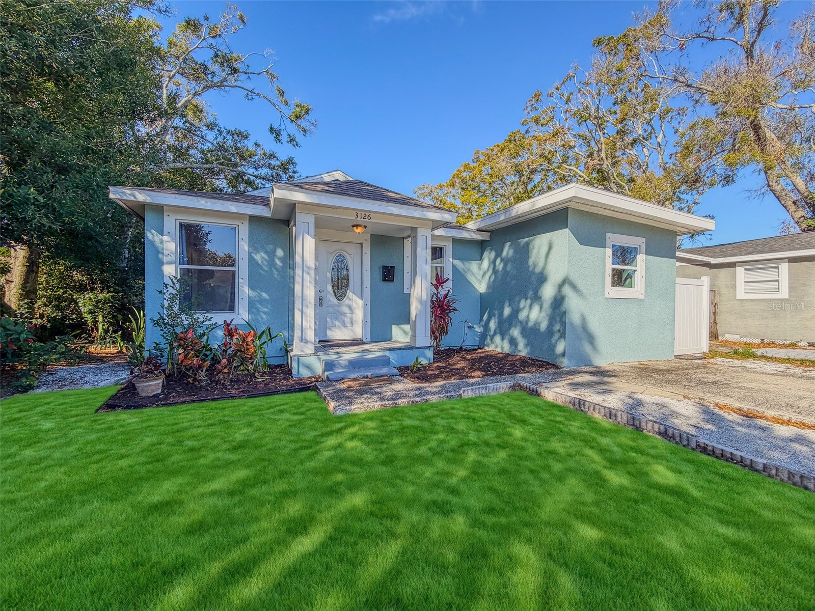 3126 Queen Street N Saint Petersburg FL 33713 TB8467134 image1