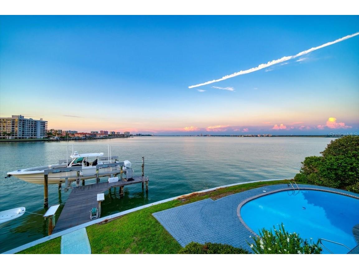 3126 Tiffany Drive Belleair Beach FL 33786 U8213656 image1