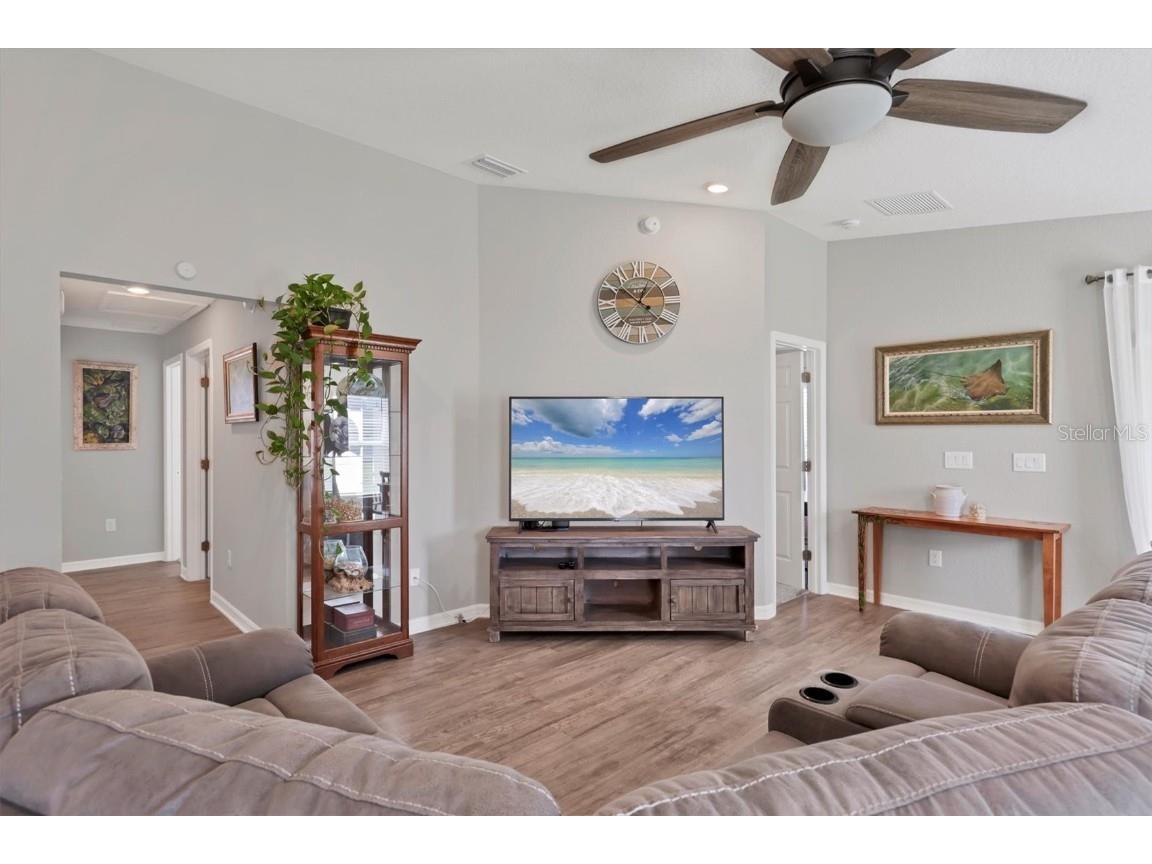 3127 58th Way E Palmetto FL 34221 A4667581 image9