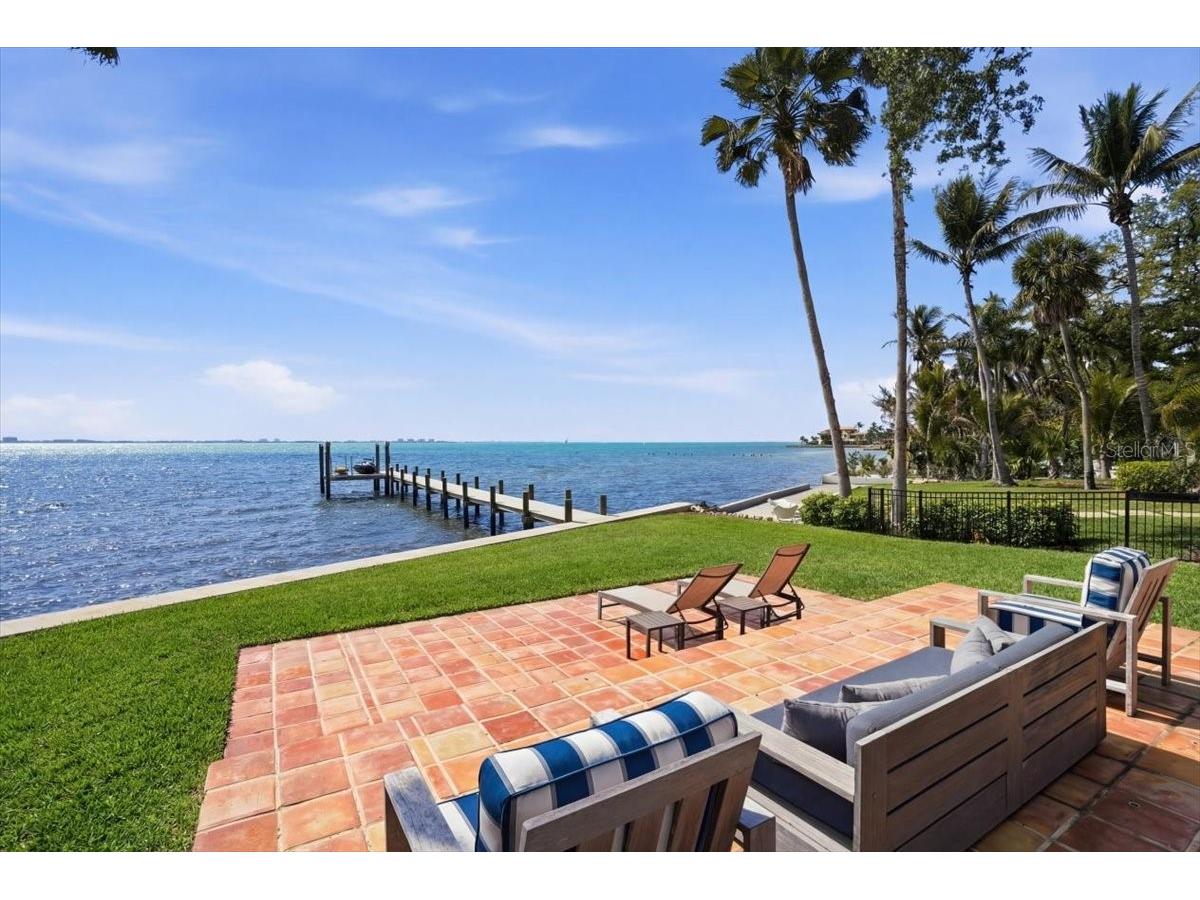 3127 Bay Shore Road Sarasota FL 34234 A4687057 image4