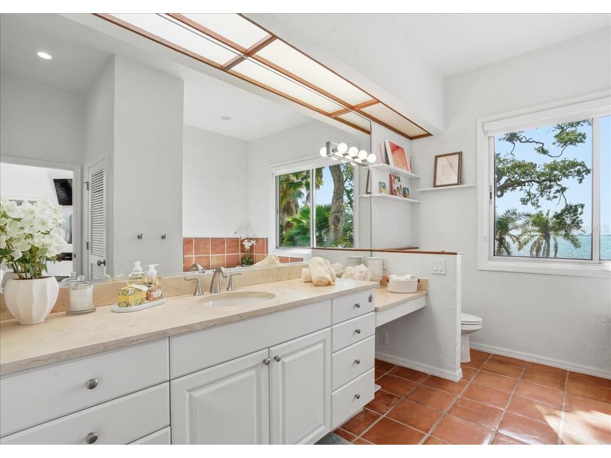 3127 Bay Shore Road Sarasota FL 34234 A4687057 image49