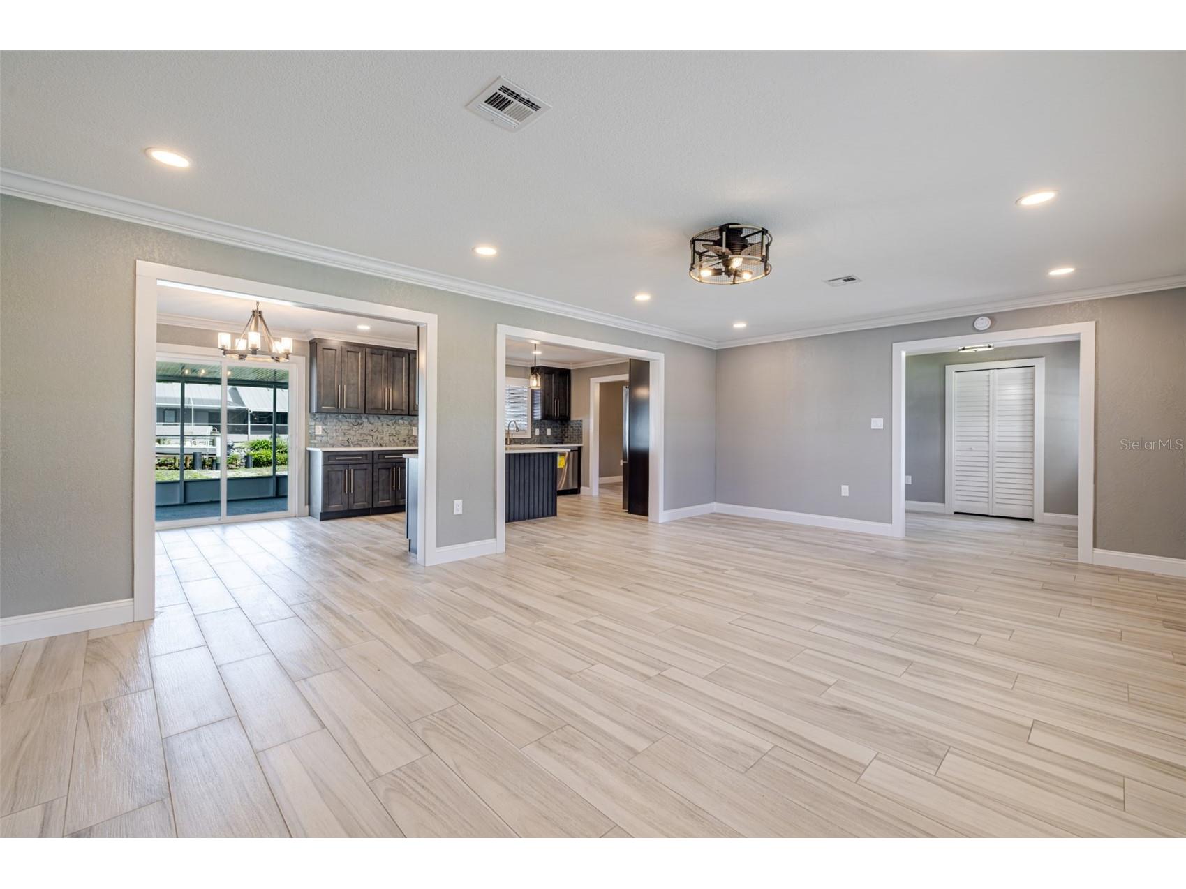 3127 Shannon Drive Punta Gorda FL 33950 TB8495231 image10