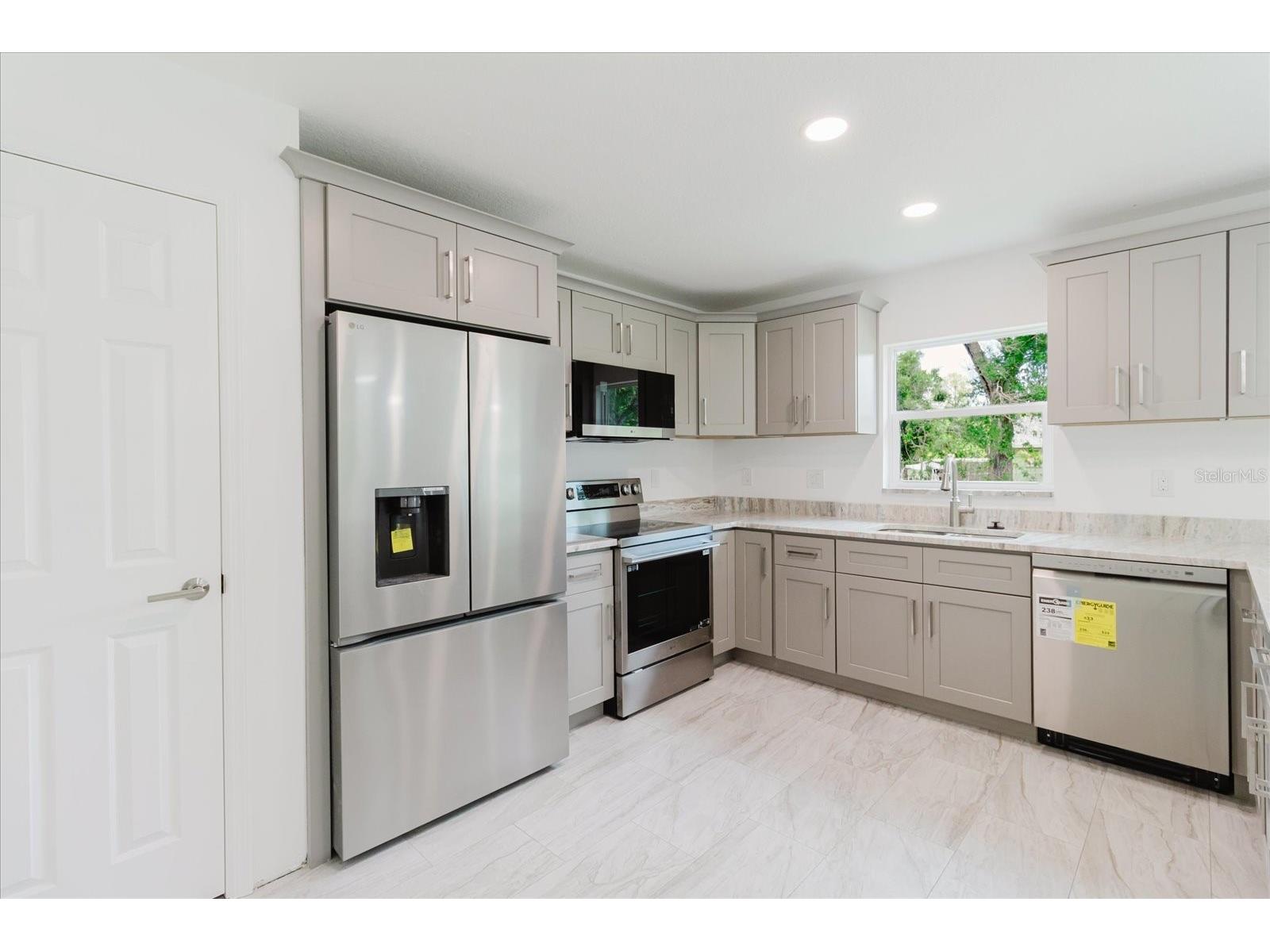 3128 12th Street Court E Bradenton FL 34208 A4695351 image12