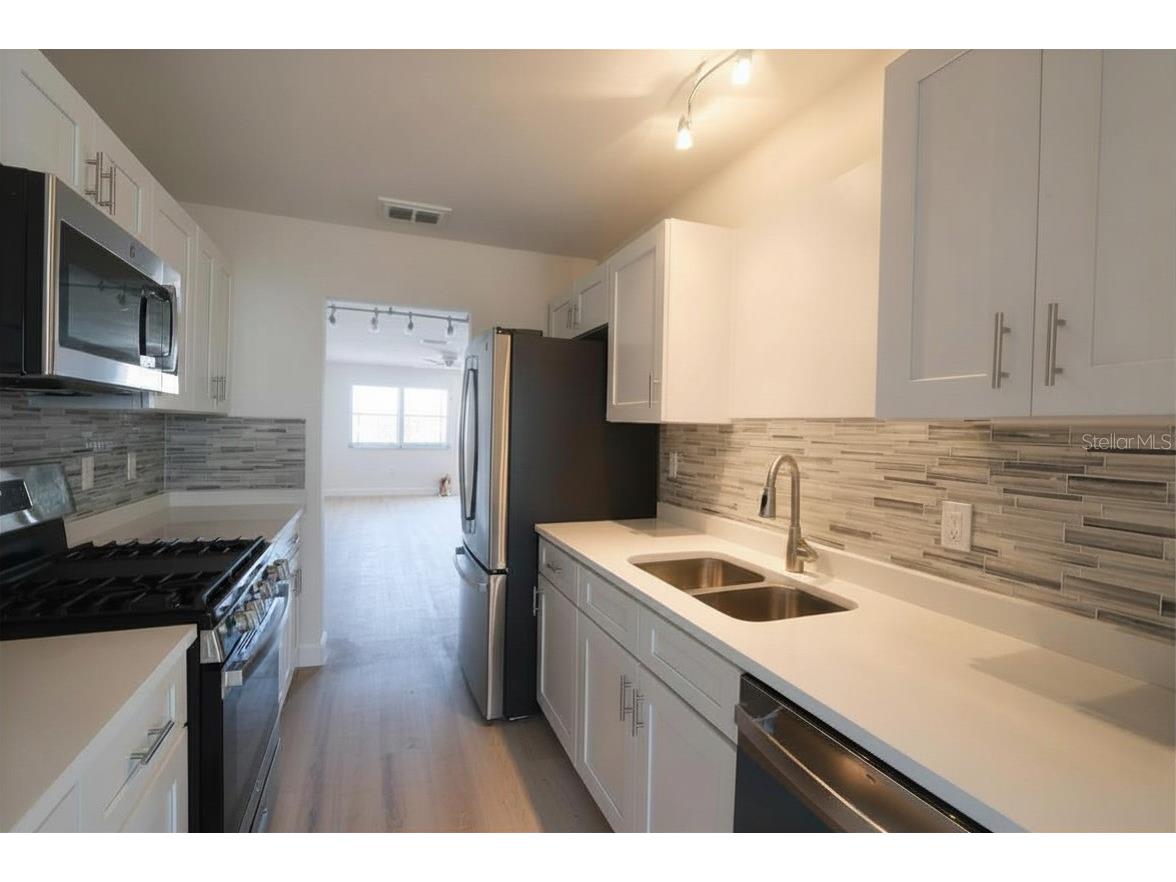 3128 59th Street S #110 Gulfport FL 33707 TB8497304 image6