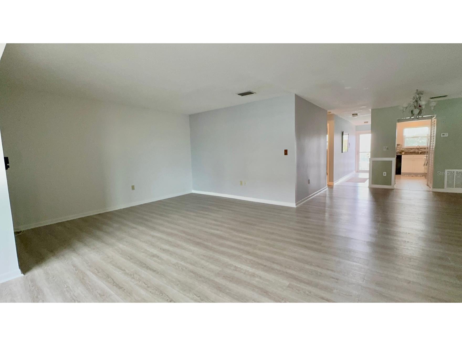 3128 59th Street S #212 Gulfport FL 33707 TB8471760 image43