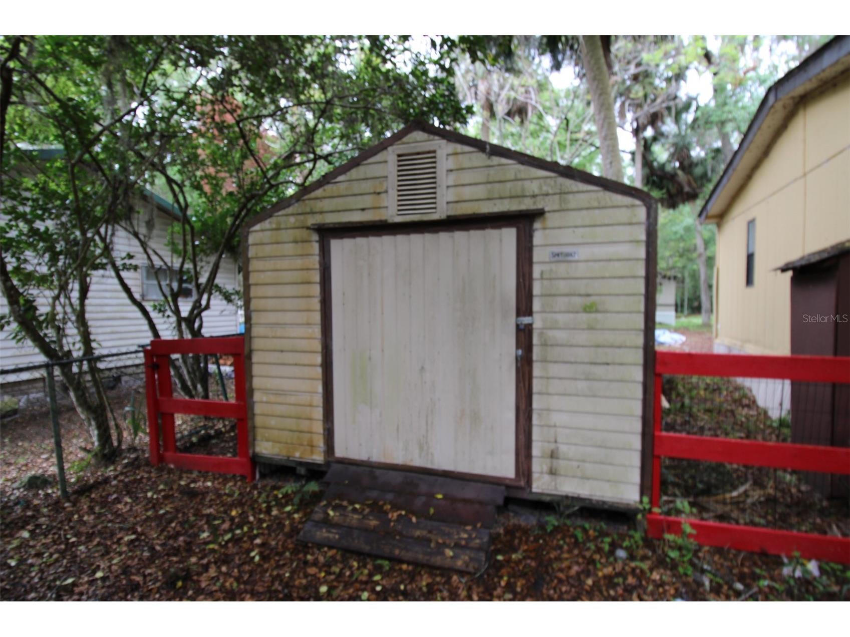 3128 Cr 418 Lake Panasoffkee FL 33538 TB8505512 image3
