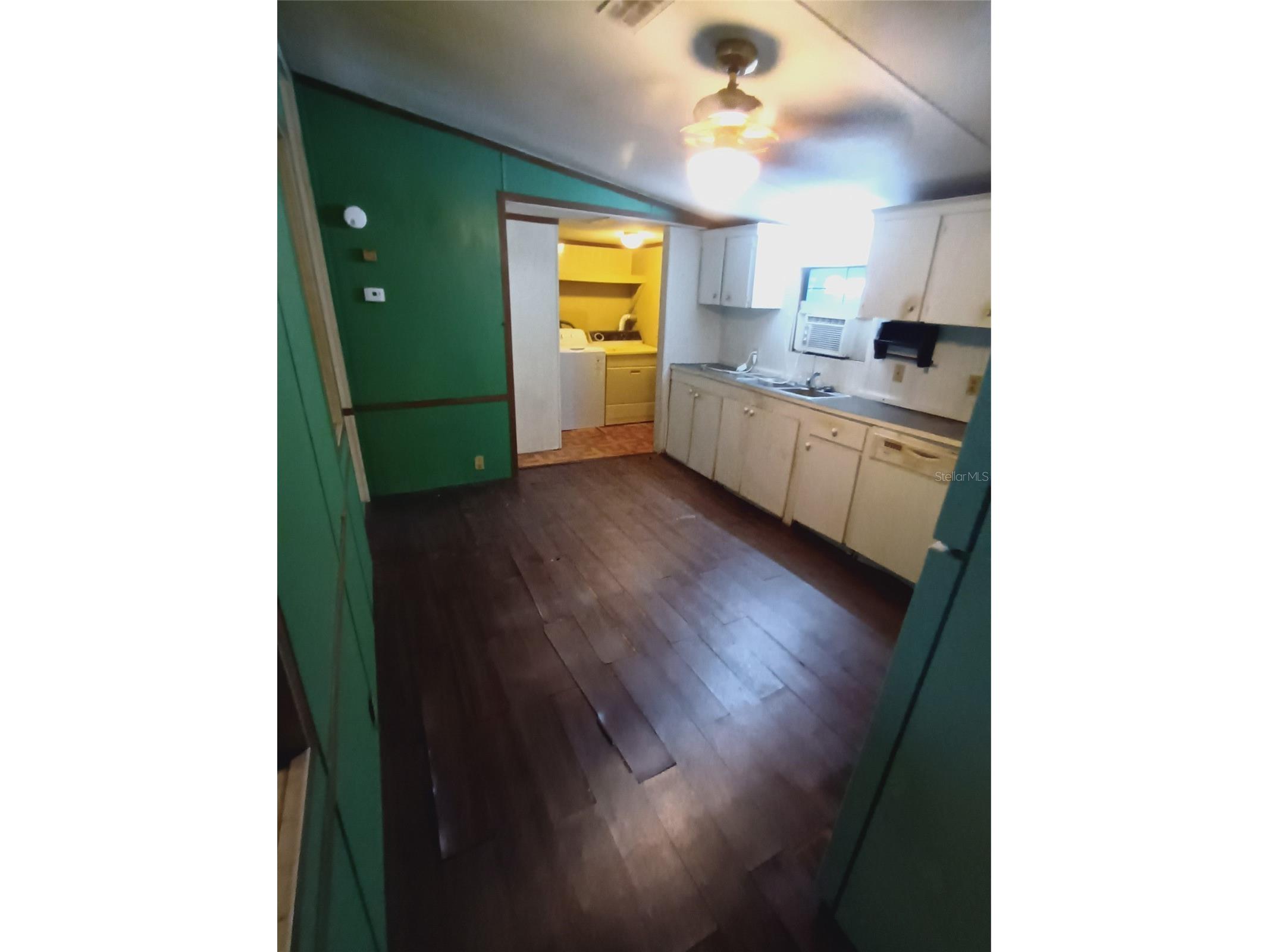 3128 Cr 418 Lake Panasoffkee FL 33538 TB8505512 image9