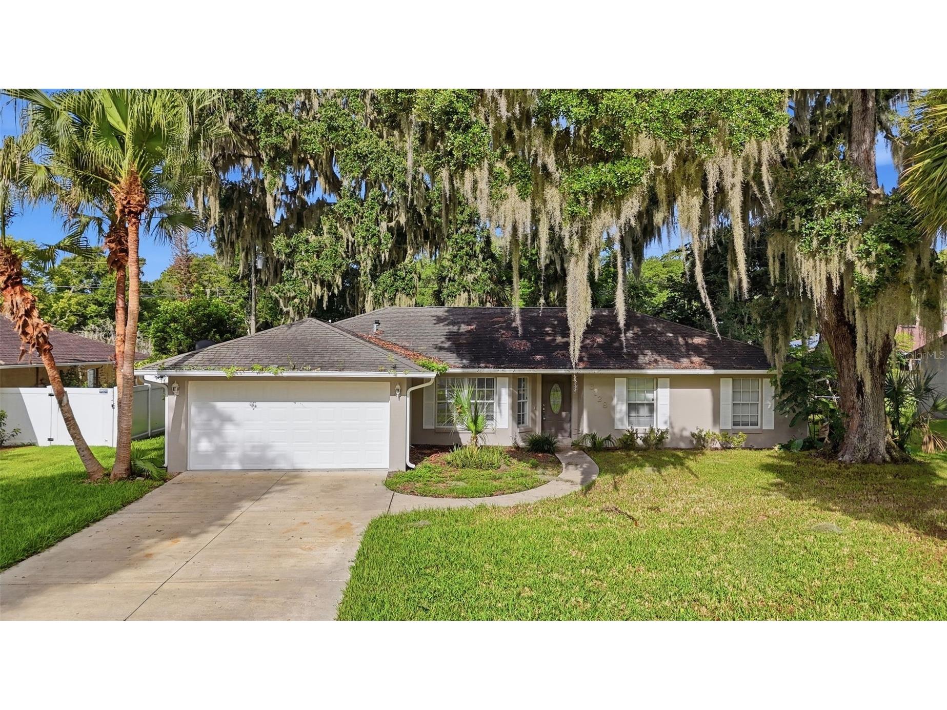 3128 Mango Tree Drive Edgewater FL 32141 V4950209 image1