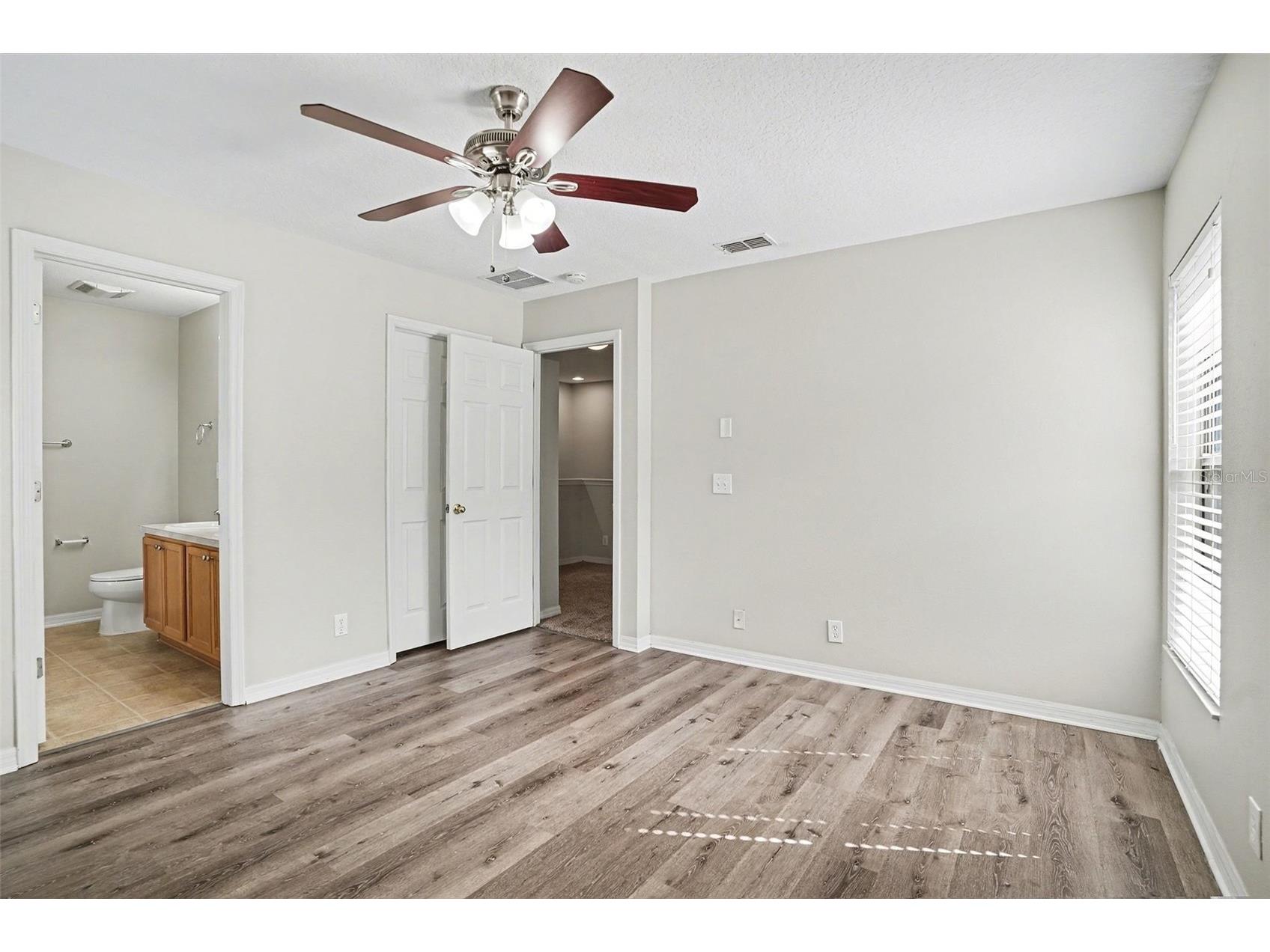 3128 Royal Tuscan Lane Valrico FL 33594 TB8497166 image15