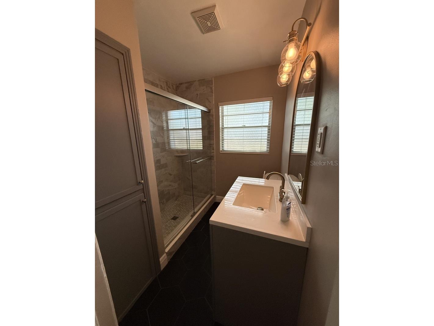 3128 W Powhatan Avenue Tampa FL 33614 A4689250 image3