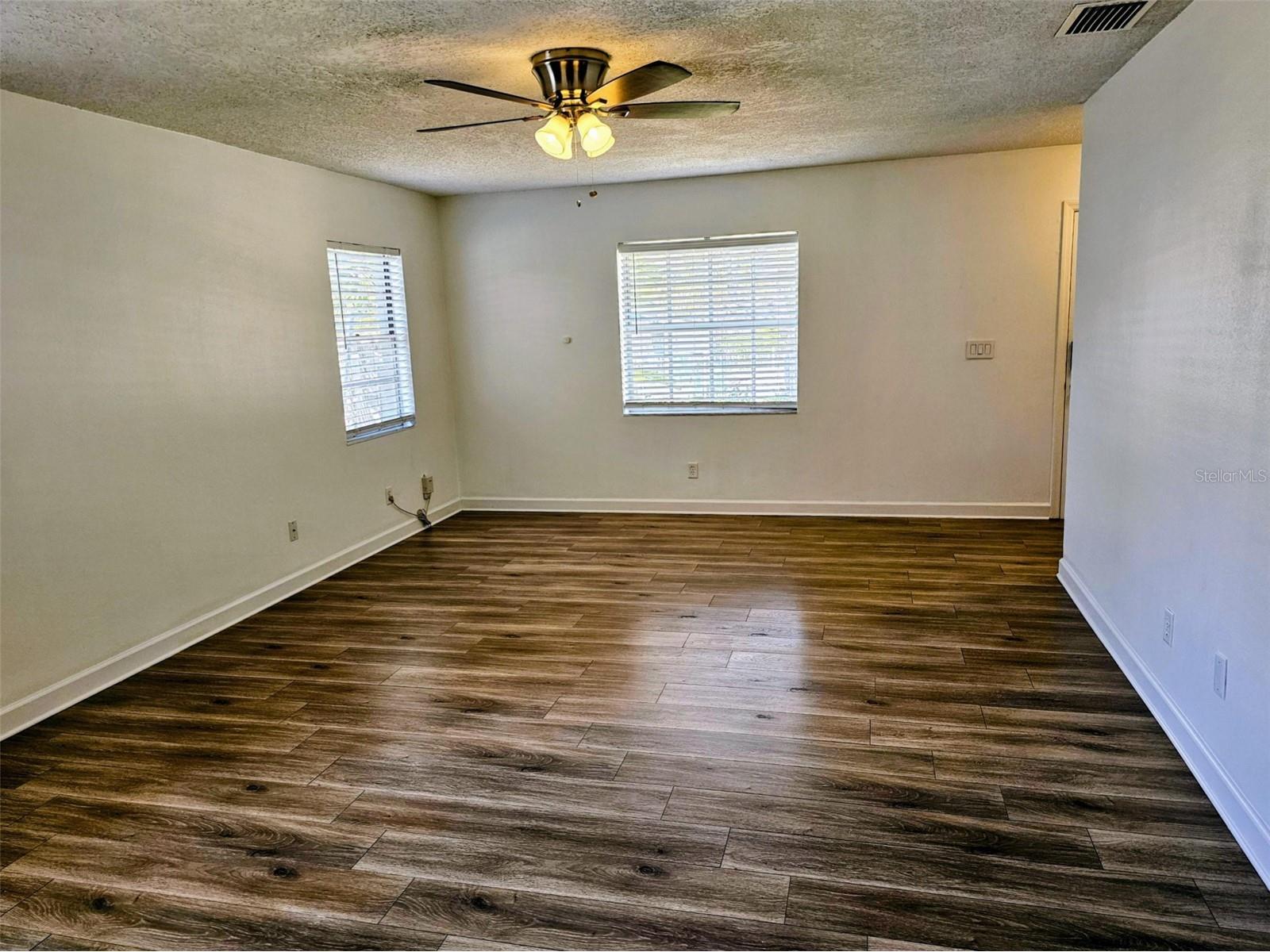3128 W Varn Avenue Tampa FL 33611 TB8507451 image21