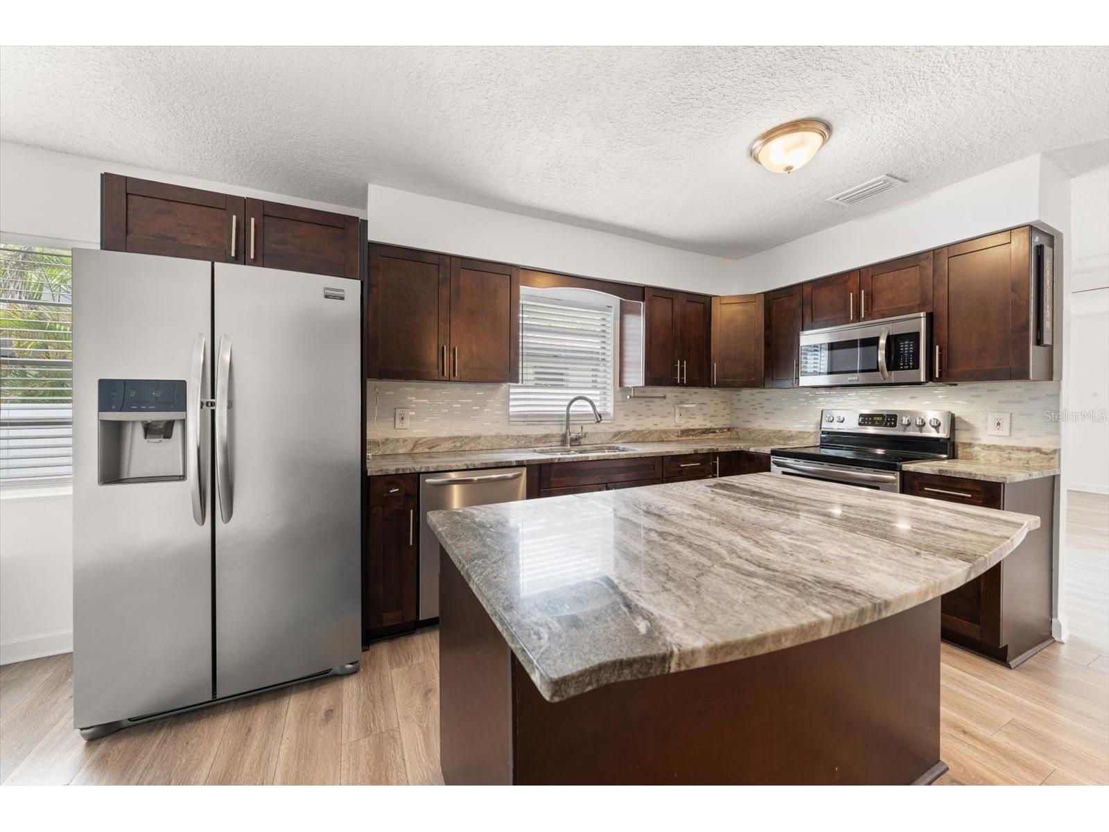 3128 W Varn Avenue Tampa FL 33611 TB8507451 image7