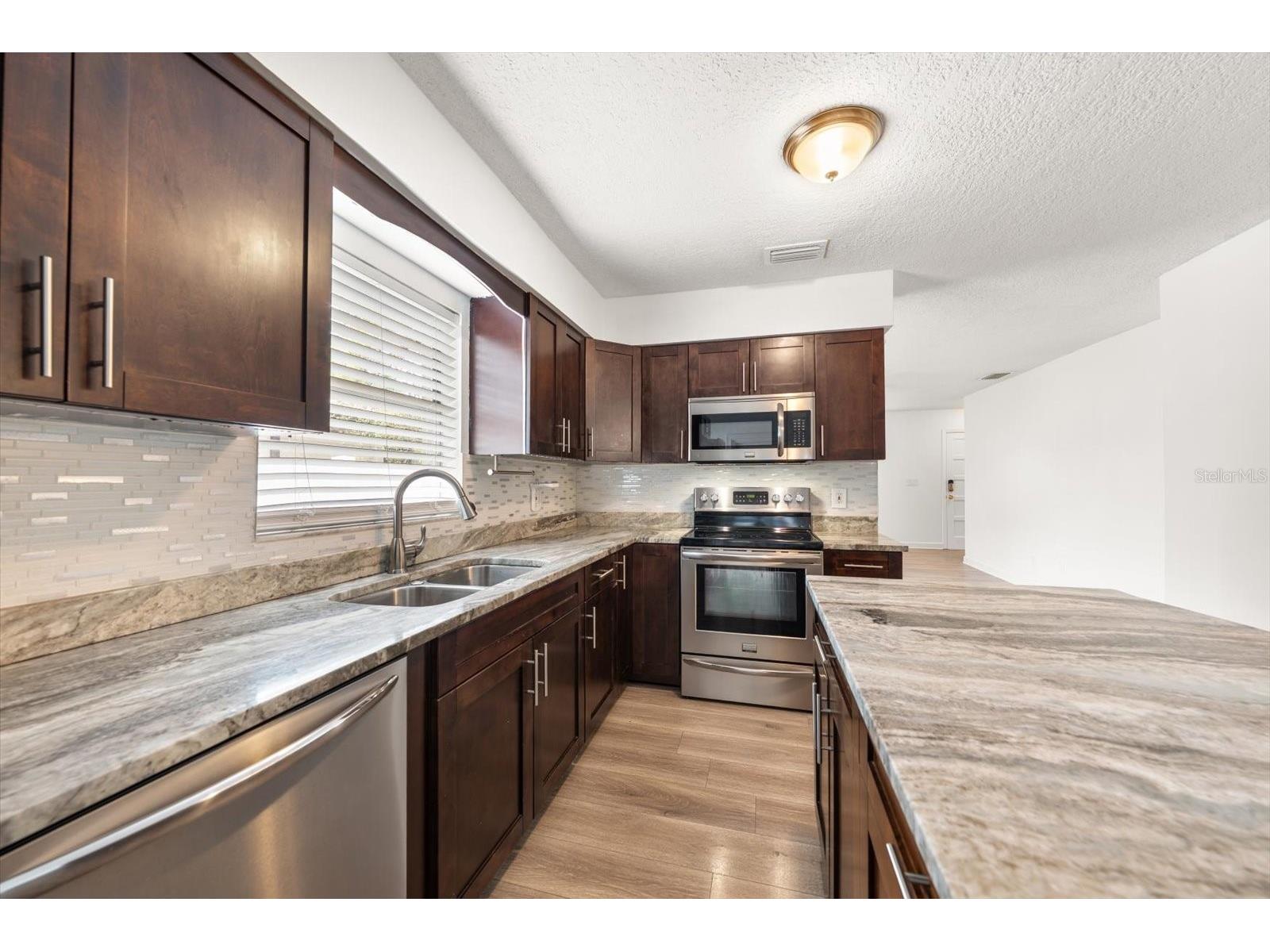 3128 W Varn Avenue Tampa FL 33611 TB8507451 image8