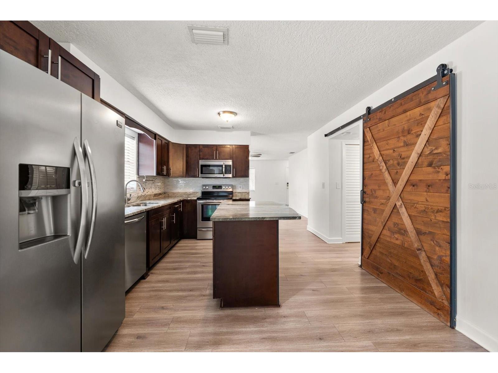 3128 W Varn Avenue Tampa FL 33611 TB8507451 image9