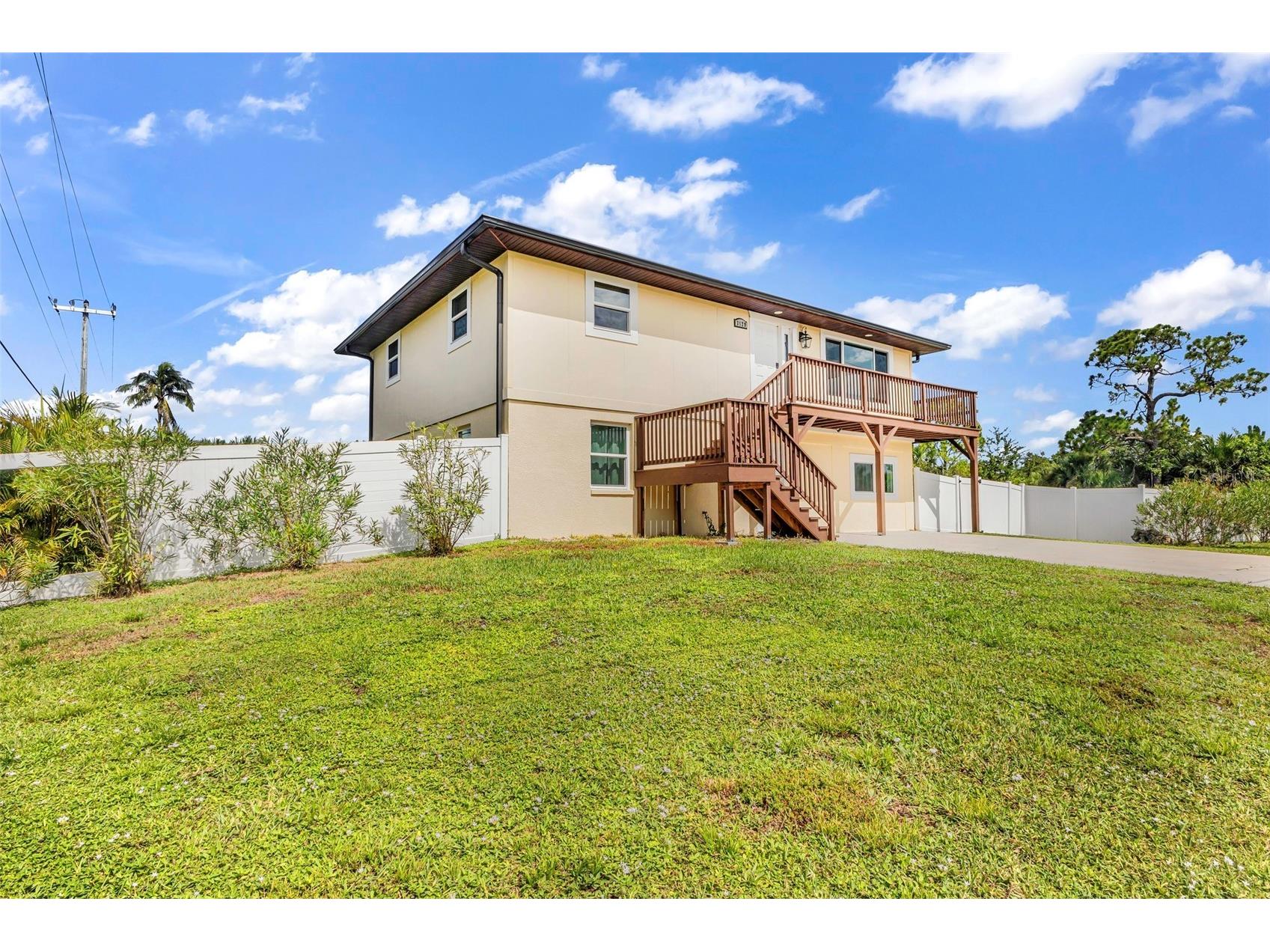 3129 Banyan Way Punta Gorda FL 33950 C7528175 image2