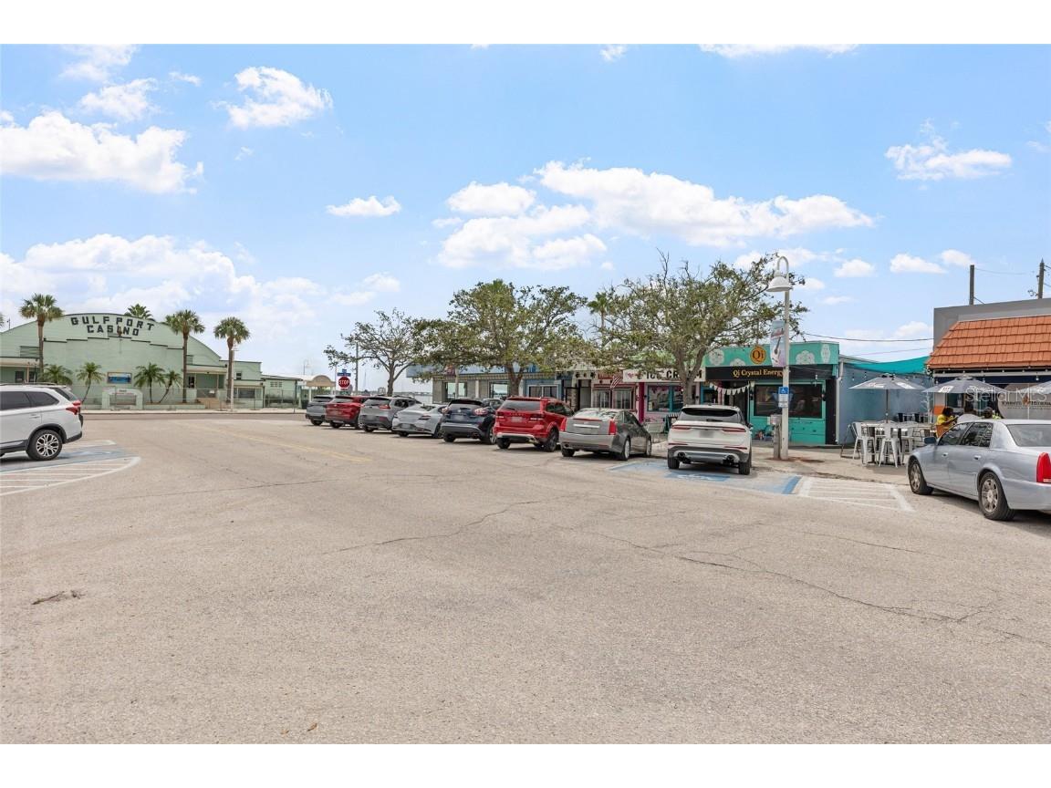 3129 E Beach Boulevard S Gulfport FL 33707 TB8427141 image14