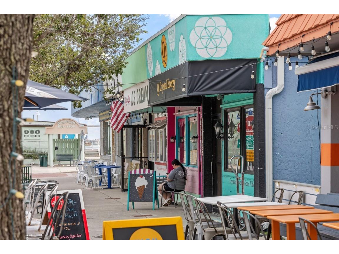 3129 E Beach Boulevard S Gulfport FL 33707 TB8427141 image17