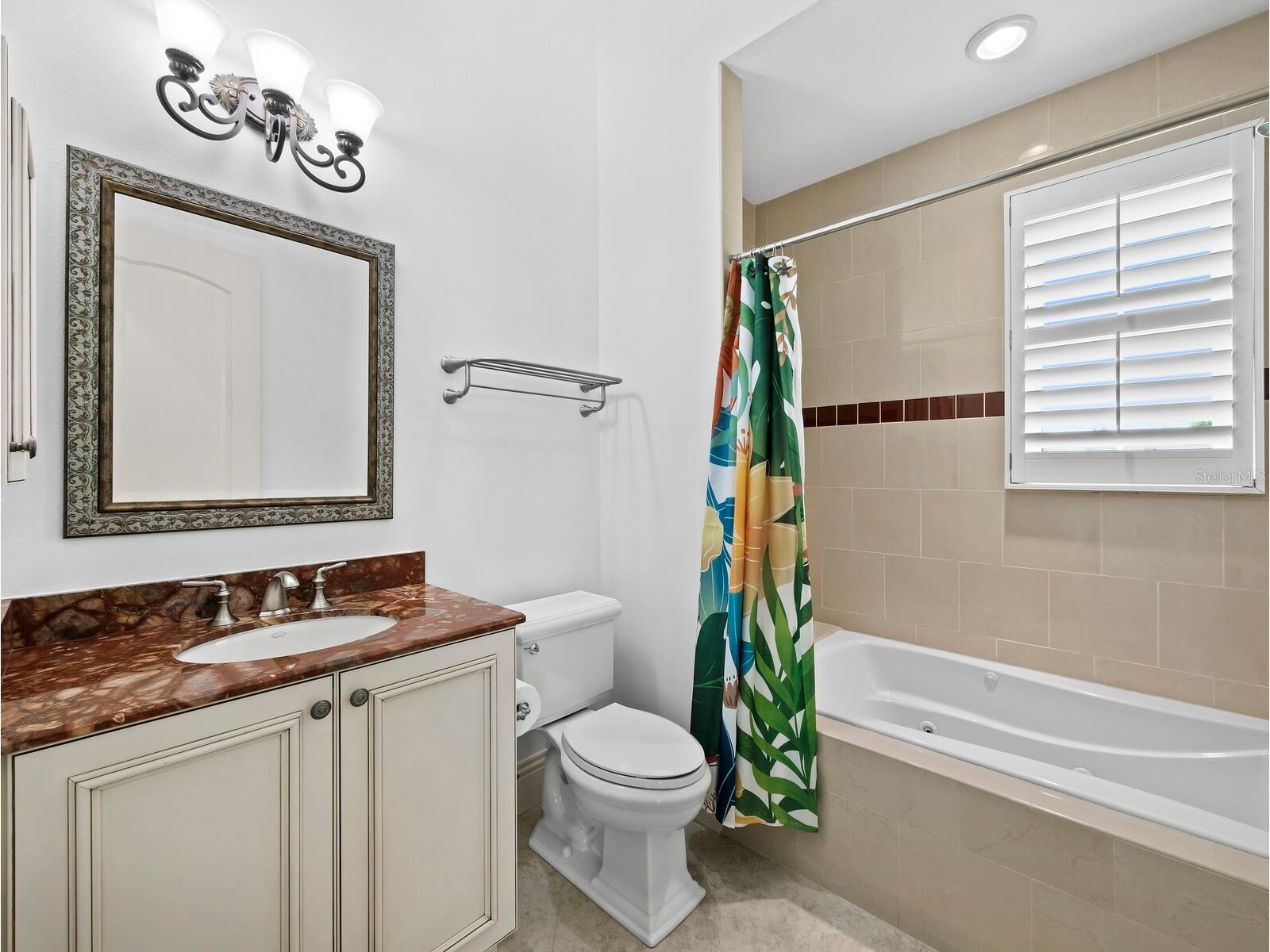 3129 Founders Club Drive Sarasota FL 34240 A4689202 image39