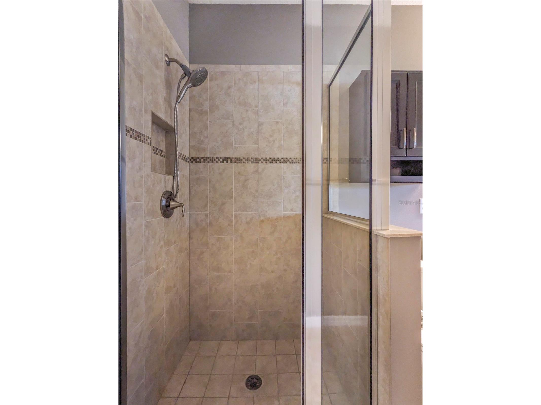 3129 Oriole Drive #104 Sarasota FL 34243 A4682984 image19