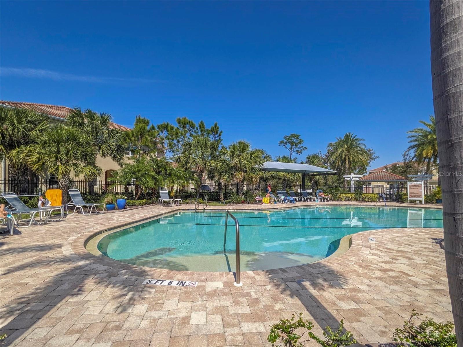 3129 Oriole Drive #104 Sarasota FL 34243 A4682984 image34