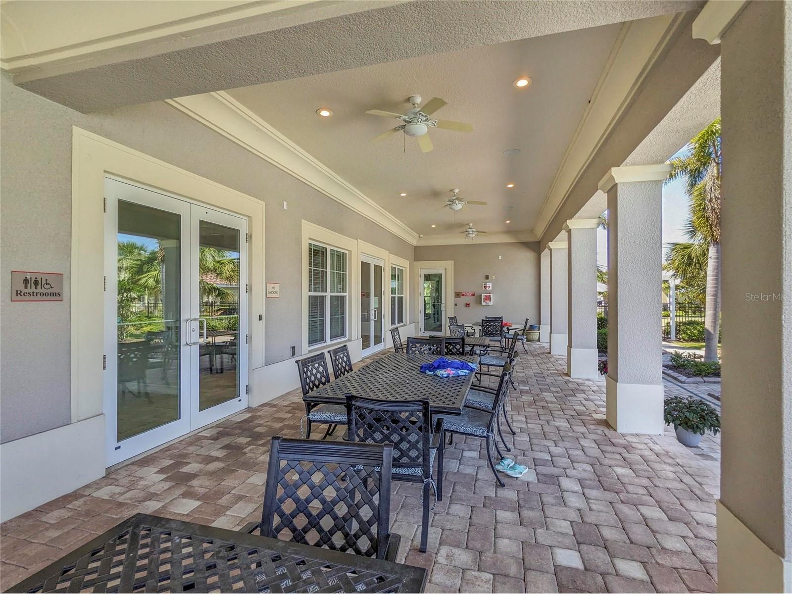 3129 Oriole Drive #104 Sarasota FL 34243 A4682984 image44