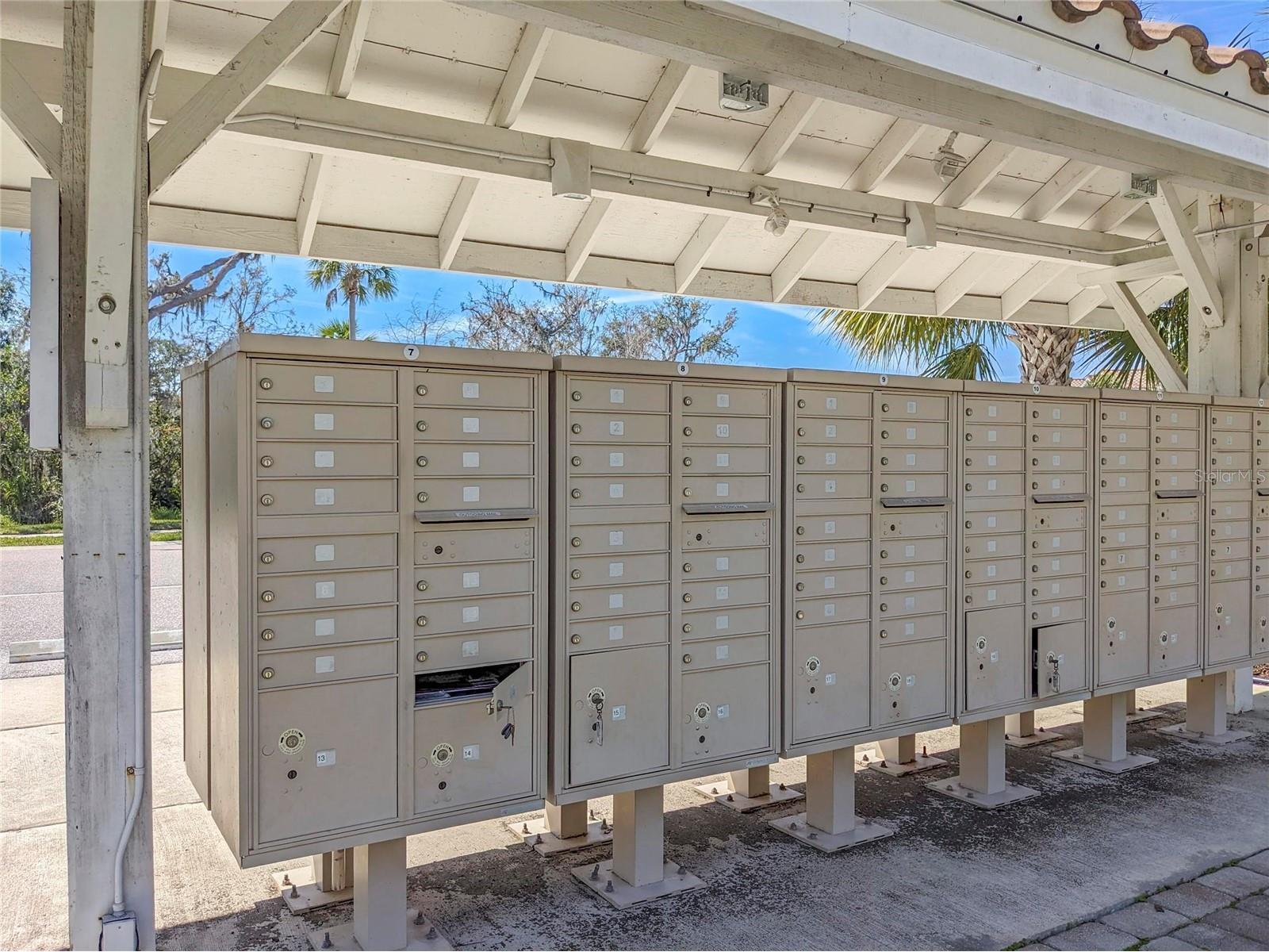 3129 Oriole Drive #104 Sarasota FL 34243 A4682984 image49