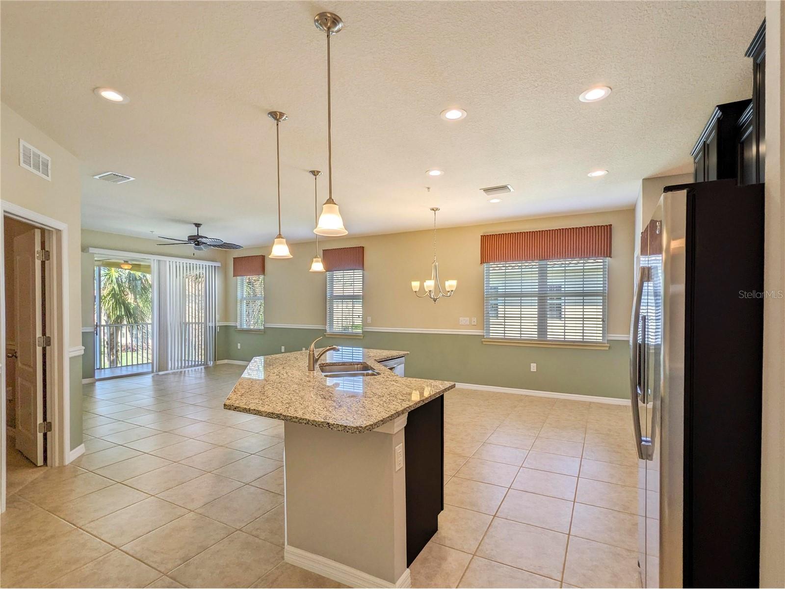 3129 Oriole Drive #104 Sarasota FL 34243 A4682984 image5