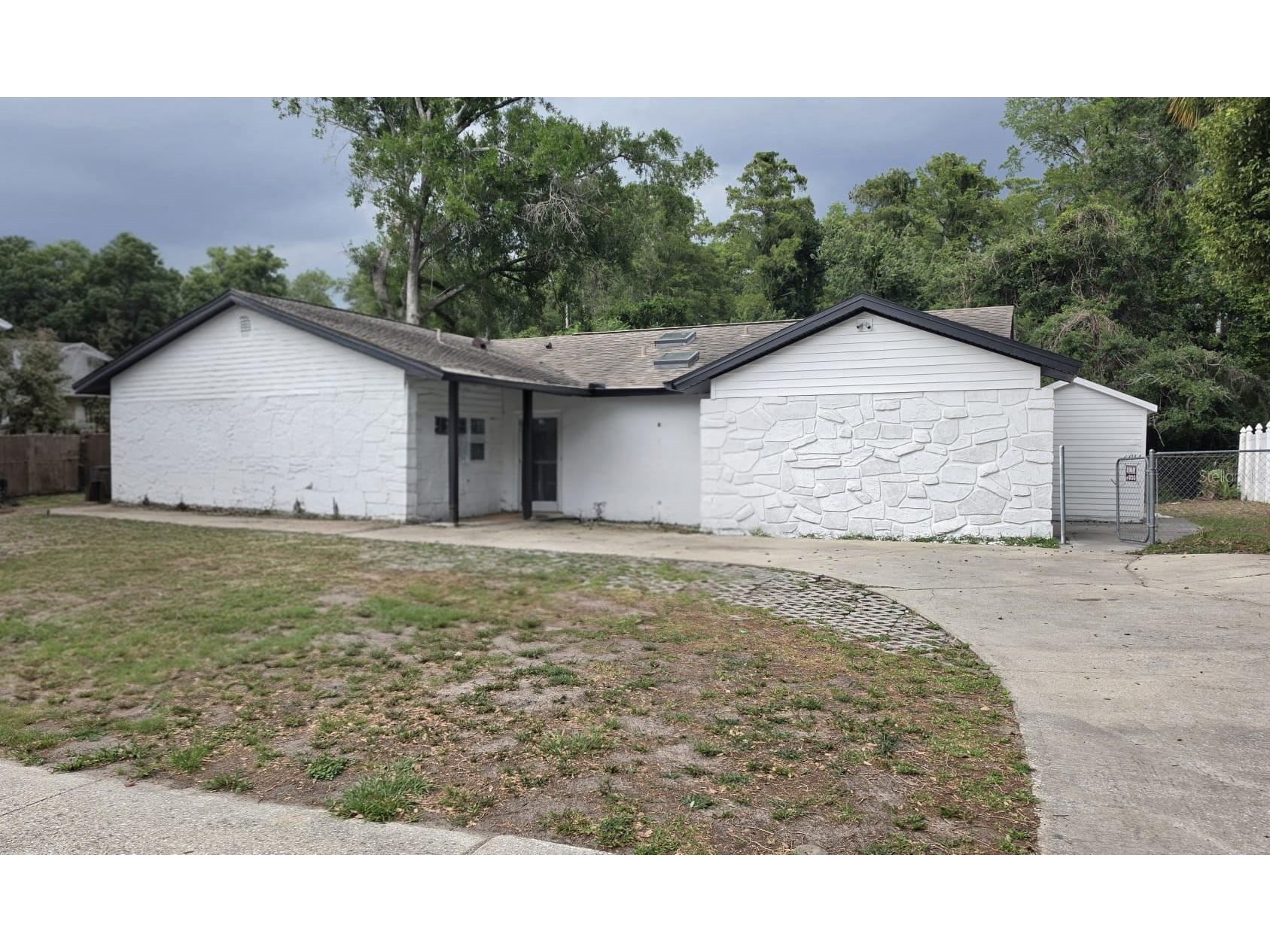 3129 W Paris Street Tampa FL 33614 TB8510329 image1